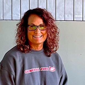 Meet your Posher, Tracy